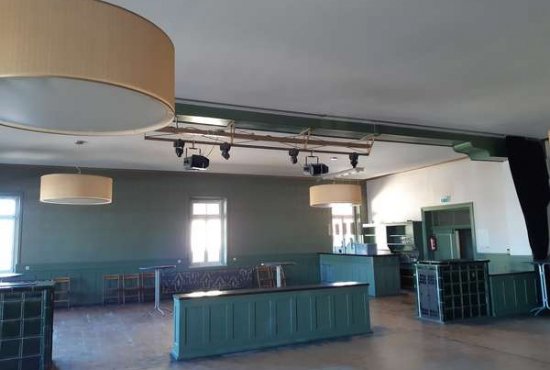 ReitmehringStaudham Münchner Str., Ladenlokal, Gastronomie mieten oder kaufen