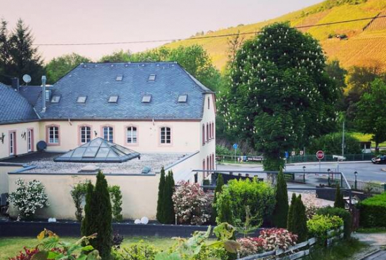 Kasel Bahnhofstraße, Ladenlokal, Gastronomie mieten oder kaufen
