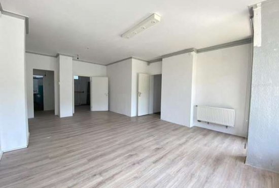 Recklinghausen Bergknappenstraße, Ladenlokal, Gastronomie mieten oder kaufen