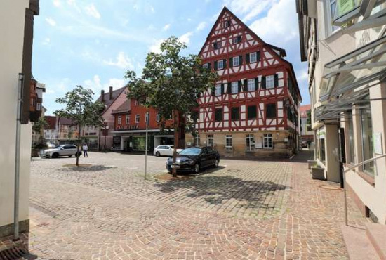 Münsingen , Ladenlokal, Gastronomie mieten oder kaufen