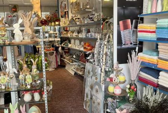 Neubukow Keneser Straße, Ladenlokal, Gastronomie mieten oder kaufen