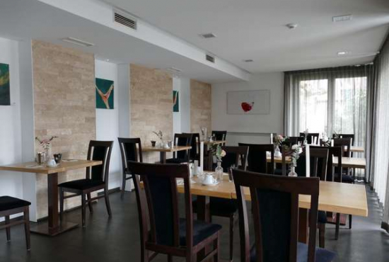 Ihringen , Ladenlokal, Gastronomie mieten oder kaufen