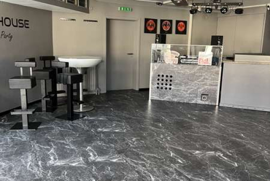 Leonberg Graf-Ulrich-Str., Ladenlokal, Gastronomie mieten oder kaufen