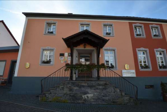Üxheim-Niederehe , Ladenlokal, Gastronomie mieten oder kaufen
