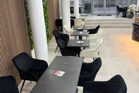 Düsseldorf Am Wehrhahn, Ladenlokal, Gastronomie mieten oder kaufen