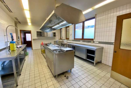 Tübingen , Ladenlokal, Gastronomie mieten oder kaufen