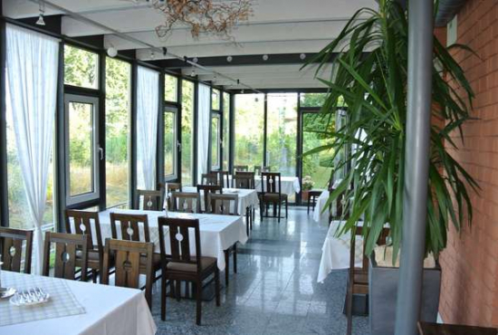 Schemmerhofen Am Bahnhof, Ladenlokal, Gastronomie mieten oder kaufen