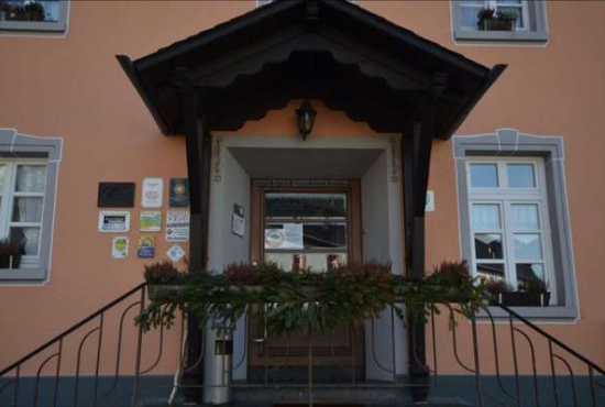 Üxheim-Niederehe , Ladenlokal, Gastronomie mieten oder kaufen