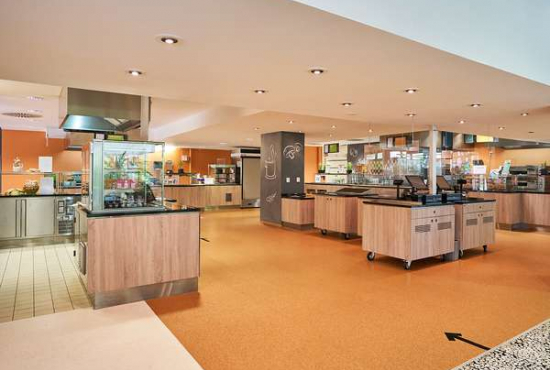 Augsburg Werner-von-Siemens Straße, Ladenlokal, Gastronomie mieten oder kaufen