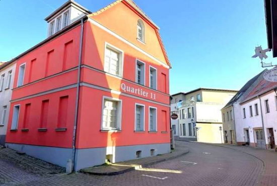 Waren (Müritz) , Ladenlokal, Gastronomie mieten oder kaufen
