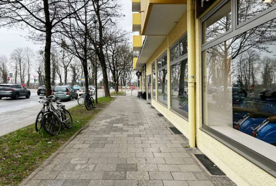 München Boschetsrieder Straße, Ladenlokal, Gastronomie mieten oder kaufen