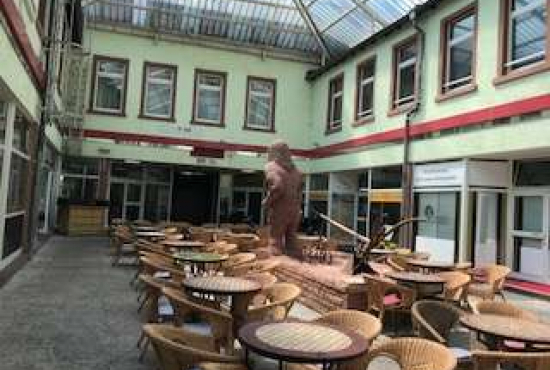 Aschaffenburg , Ladenlokal, Gastronomie mieten oder kaufen