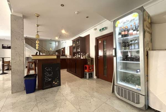 Rüsselsheim , Ladenlokal, Gastronomie mieten oder kaufen