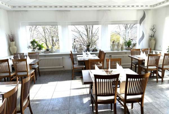 Esslingen , Ladenlokal, Gastronomie mieten oder kaufen