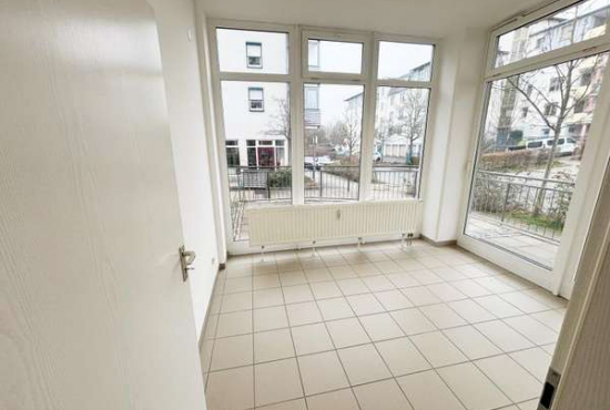 Plauen Georg-Benjamin-Str., Ladenlokal, Gastronomie mieten oder kaufen