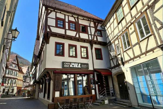 Bad Urach , Ladenlokal, Gastronomie mieten oder kaufen