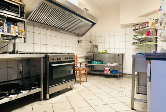 Hennigsdorf , Ladenlokal, Gastronomie mieten oder kaufen