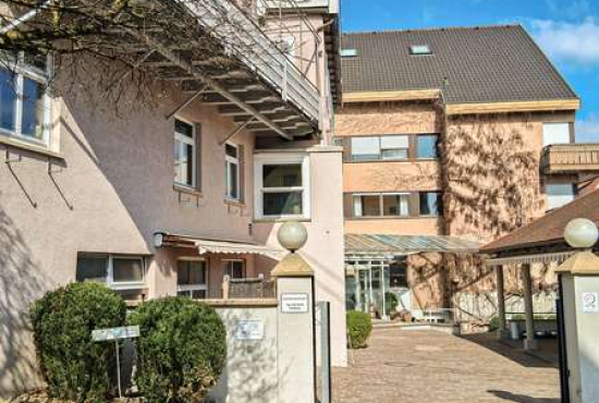 Baden-Württemberg - Oberstenfeld Großbottwarer Straße, Ladenlokal, Gastronomie mieten oder kaufen