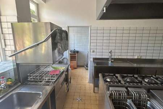 Kirschweiler , Ladenlokal, Gastronomie mieten oder kaufen