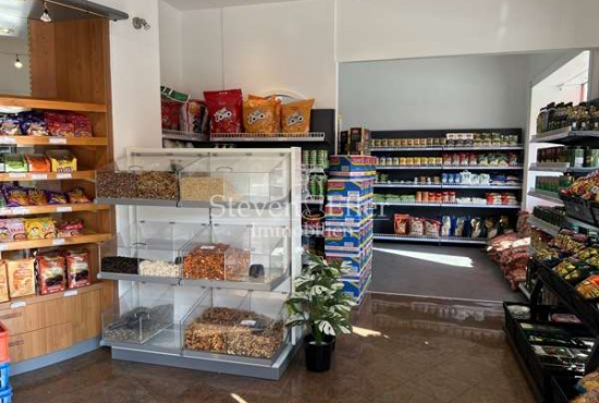 Nürnberg , Ladenlokal, Gastronomie mieten oder kaufen