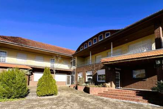 Espelkamp , Ladenlokal, Gastronomie mieten oder kaufen