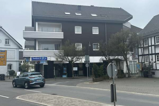 Morsbach Bahnhofstr., Ladenlokal, Gastronomie mieten oder kaufen