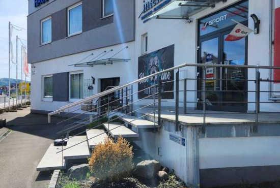 Hechingen Sigmaringerstrasse, Ladenlokal, Gastronomie mieten oder kaufen