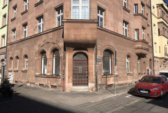 Nürnberg Peter-Henlein-Str., Ladenlokal, Gastronomie mieten oder kaufen