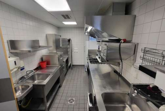 Renningen Waldhornplatz, Ladenlokal, Gastronomie mieten oder kaufen