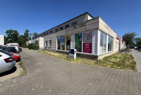 Falkensee Adlerstraße, Ladenlokal, Gastronomie mieten oder kaufen