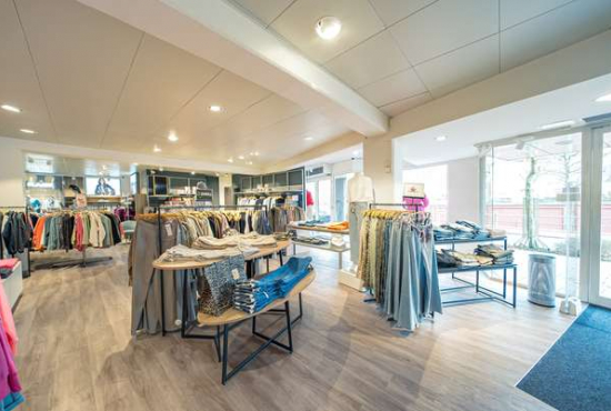 Brake , Ladenlokal, Gastronomie mieten oder kaufen
