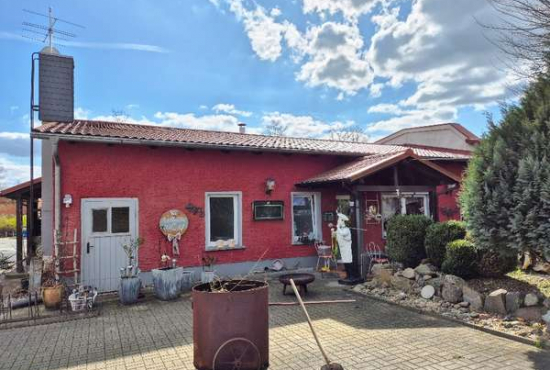 Diedersdorf Diedersdorf, Ladenlokal, Gastronomie mieten oder kaufen