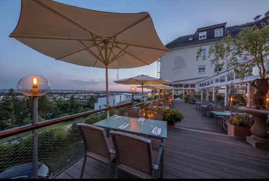 Frankfurt am Main Im Sperber, Ladenlokal, Gastronomie mieten oder kaufen