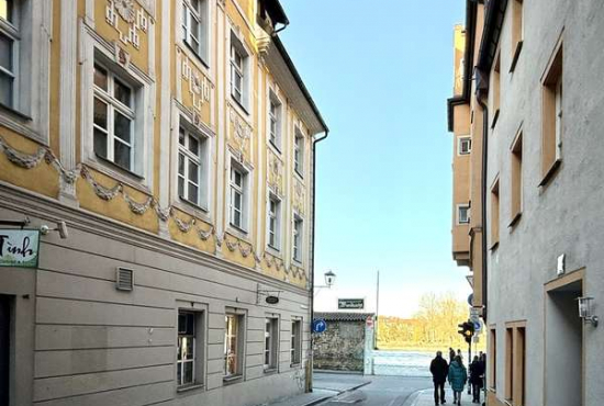 Regensburg , Ladenlokal, Gastronomie mieten oder kaufen
