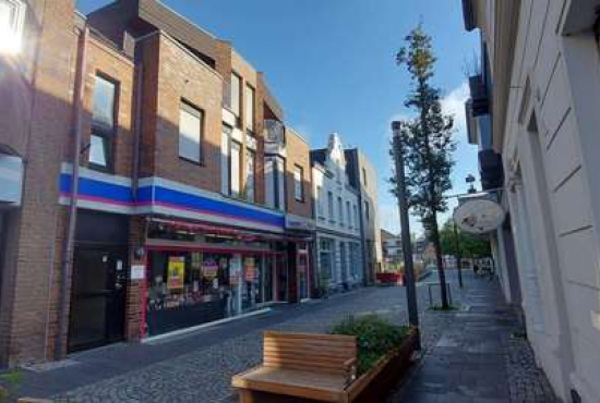 Mönchengladbach , Ladenlokal, Gastronomie mieten oder kaufen