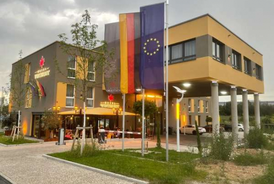 Karlsruhe/Palmbach , Ladenlokal, Gastronomie mieten oder kaufen