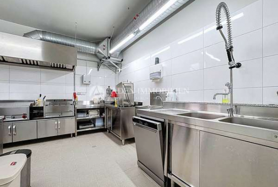Berlin Kreuzberg Cuvrystraße, Ladenlokal, Gastronomie mieten oder kaufen
