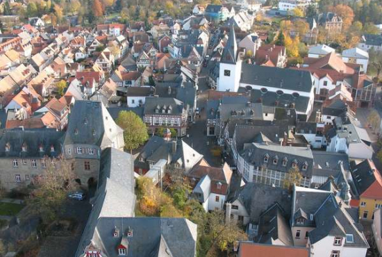 Idstein , Ladenlokal, Gastronomie mieten oder kaufen