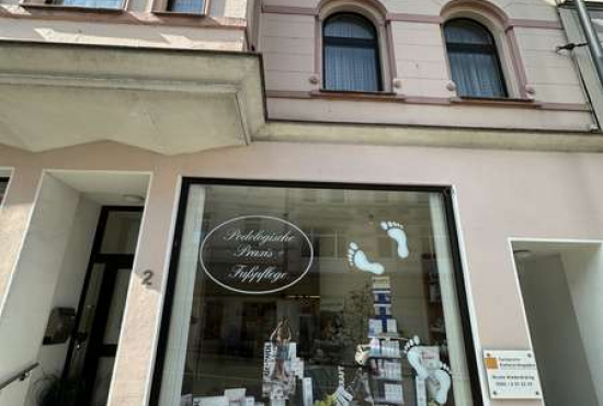 Wuppertal - Vohwinkel Gräfratherstrasse, Ladenlokal, Gastronomie mieten oder kaufen