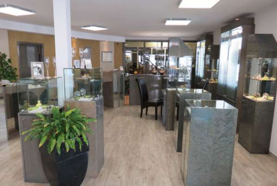 Itzehoe Coriansberg, Ladenlokal, Gastronomie mieten oder kaufen