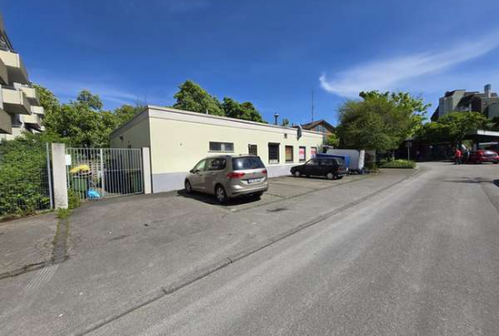 Korntal- Münchingen Weilimdorfer Straße, Ladenlokal, Gastronomie mieten oder kaufen
