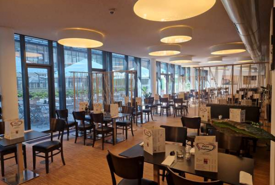Augsburg , Ladenlokal, Gastronomie mieten oder kaufen