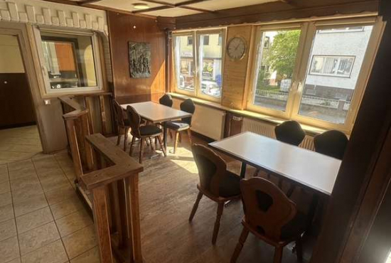 Aarbergen Hauptstraße, Ladenlokal, Gastronomie mieten oder kaufen