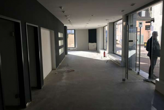 Rastatt Schlosserst. Ecke Rathausstr, Ladenlokal, Gastronomie mieten oder kaufen