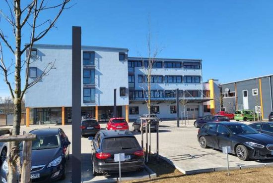 Augsburg Max-Josef-Metzger-Str., Ladenlokal, Gastronomie mieten oder kaufen