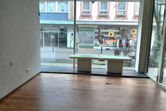 Duisburg Oststr., Ladenlokal, Gastronomie mieten oder kaufen