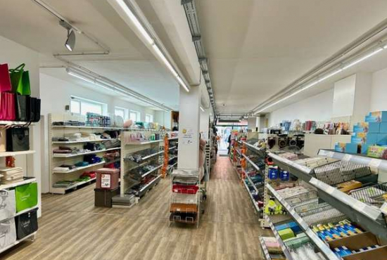 Traunreut , Ladenlokal, Gastronomie mieten oder kaufen