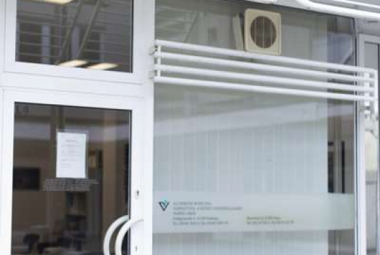Neuss Meererhof, Ladenlokal, Gastronomie mieten oder kaufen