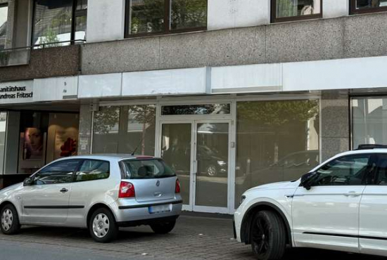 Lennestadt Helmut-Kumpf-Straße, Ladenlokal, Gastronomie mieten oder kaufen