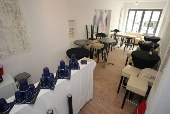 Landshut Neustadt, Ladenlokal, Gastronomie mieten oder kaufen